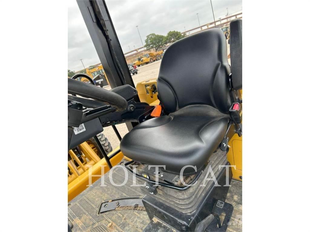 CAT CW16 Грунтовые катки