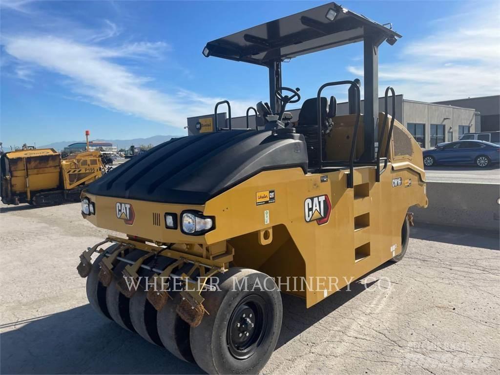 CAT CW16 Пневматические катки