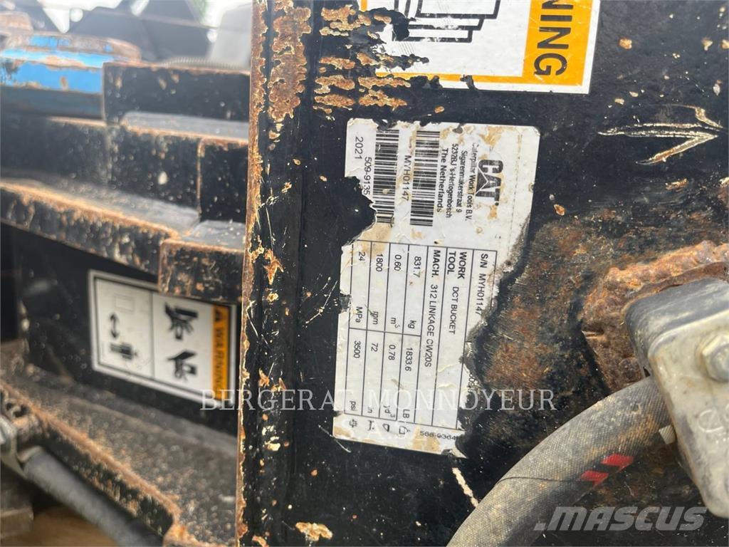 CAT CW20S/1800MM/0.6M3 Строительная техника - Другие