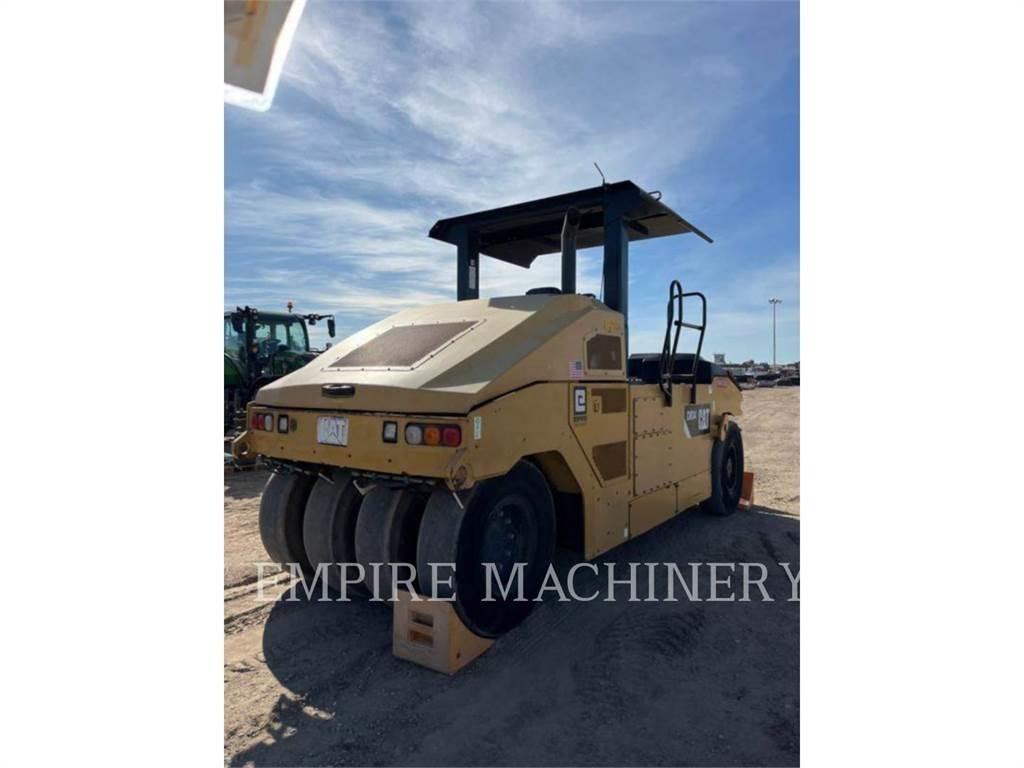 CAT CW34 Пневматические катки