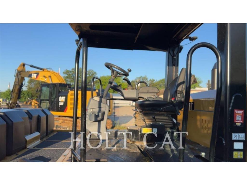 CAT CW34 Грунтовые катки