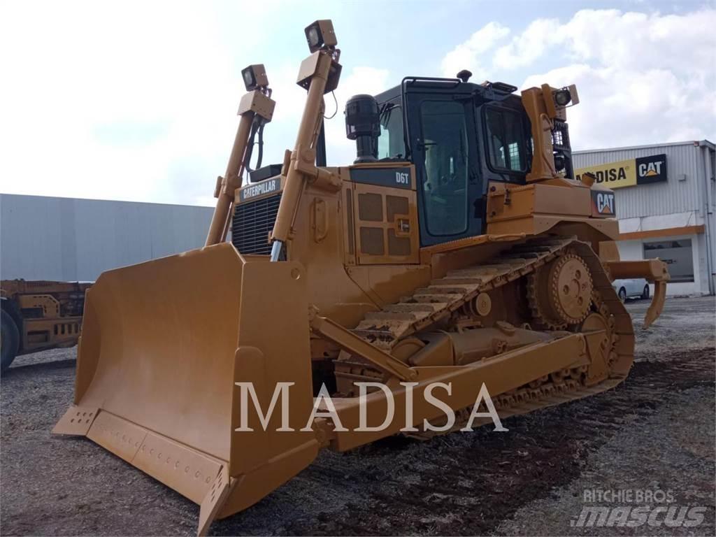 CAT D 6 T Гусеничные бульдозеры