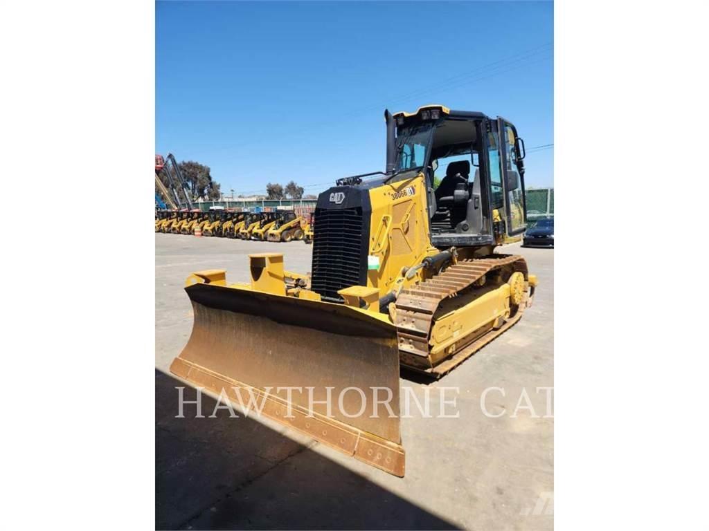 CAT D1 Гусеничные бульдозеры