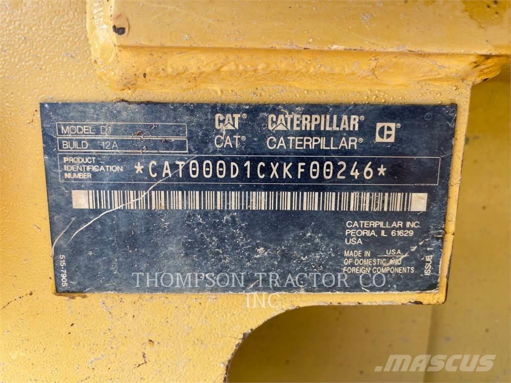 CAT D1 Гусеничные бульдозеры