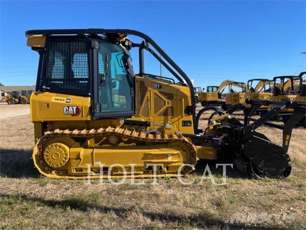 CAT D1 MULCHER Гусеничные бульдозеры