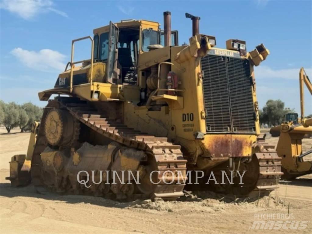 CAT D10 Гусеничные бульдозеры
