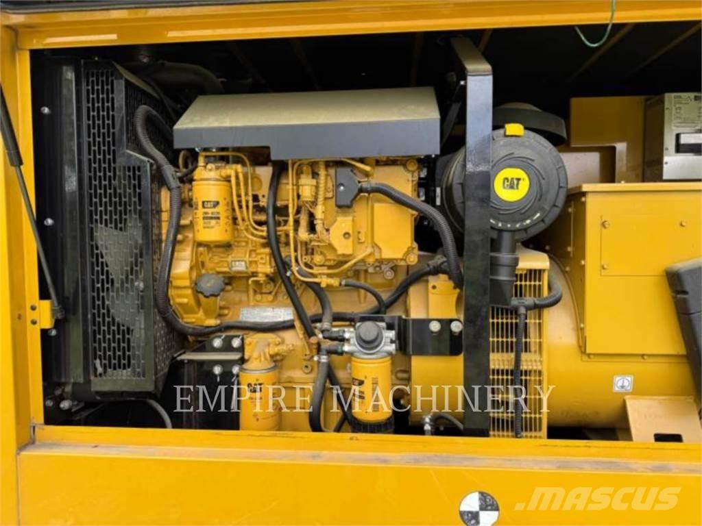 CAT D100 Дизельные генераторы