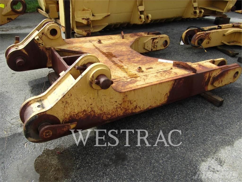 CAT D10T Навесные рыхлители