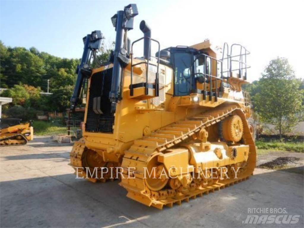CAT D10T2 Гусеничные бульдозеры