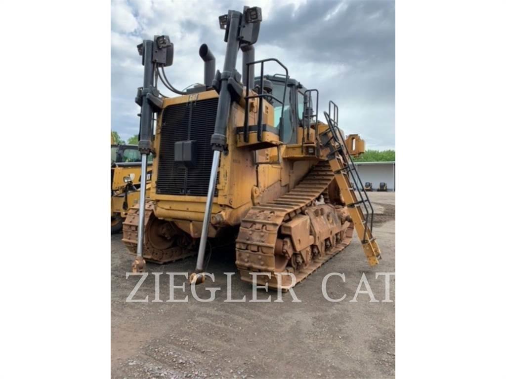 CAT D10T2 Гусеничные бульдозеры