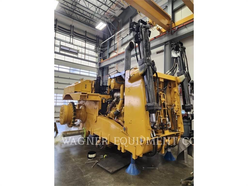 CAT D11T Гусеничные бульдозеры