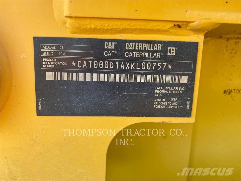 CAT D1LGP Гусеничные бульдозеры