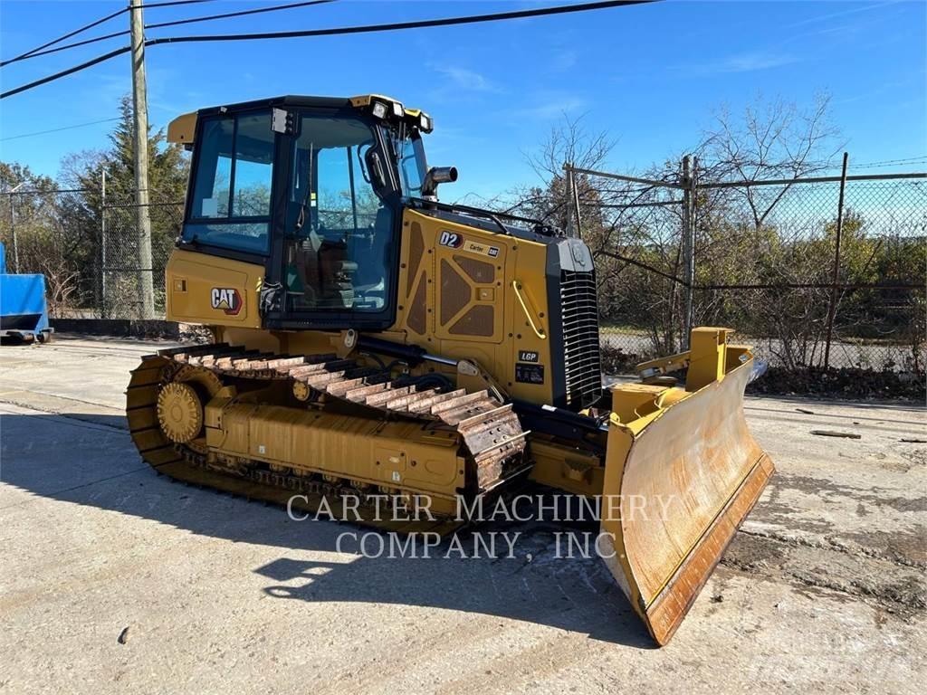 CAT D2 Гусеничные бульдозеры