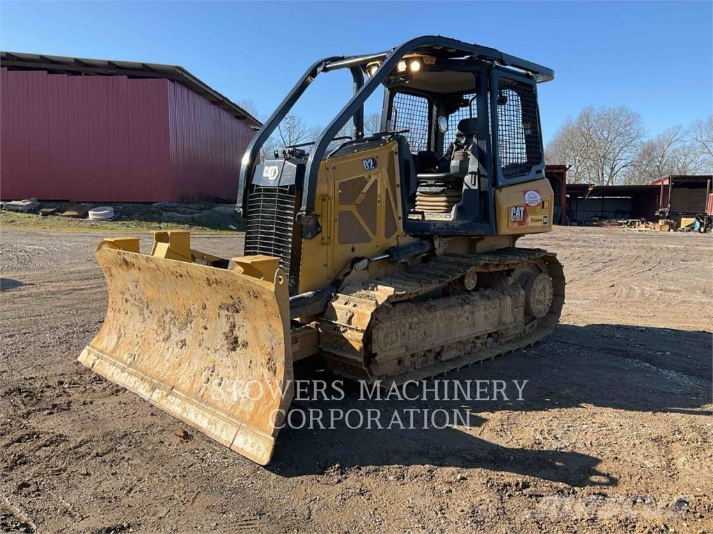 CAT D2 Гусеничные бульдозеры