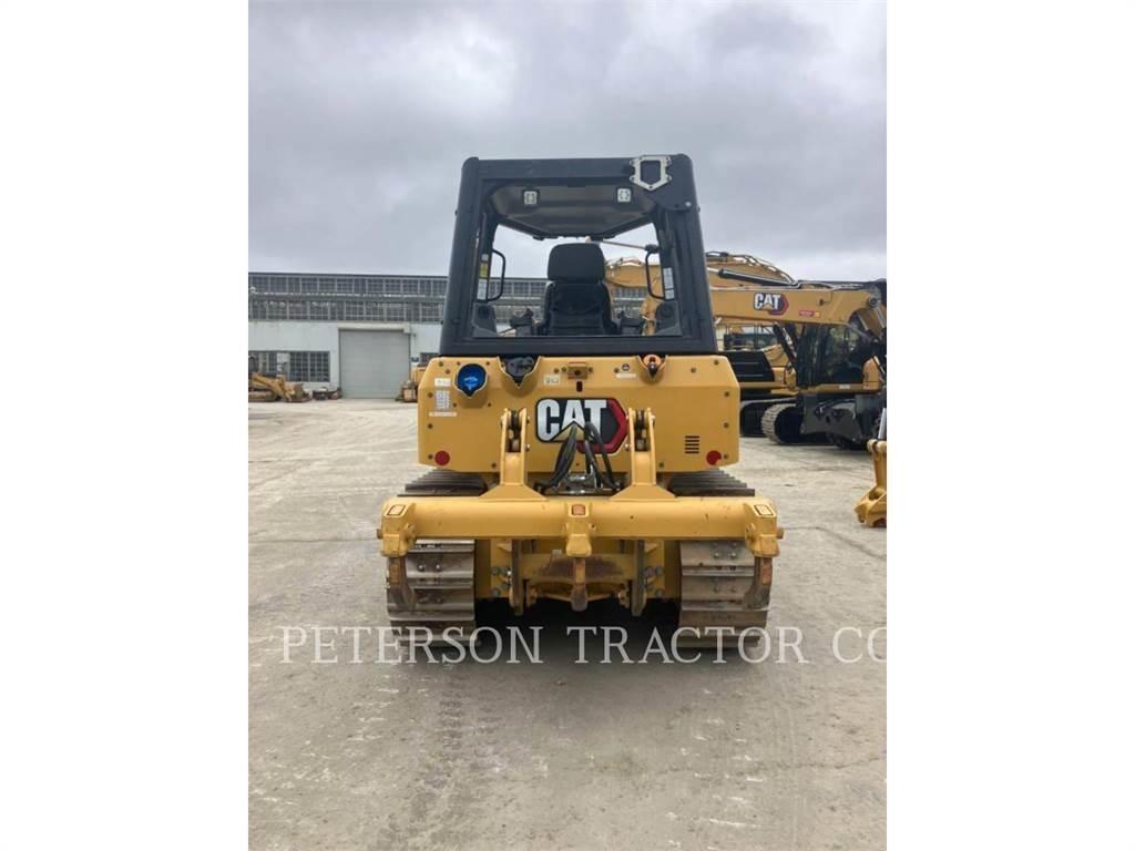 CAT D2 Гусеничные бульдозеры