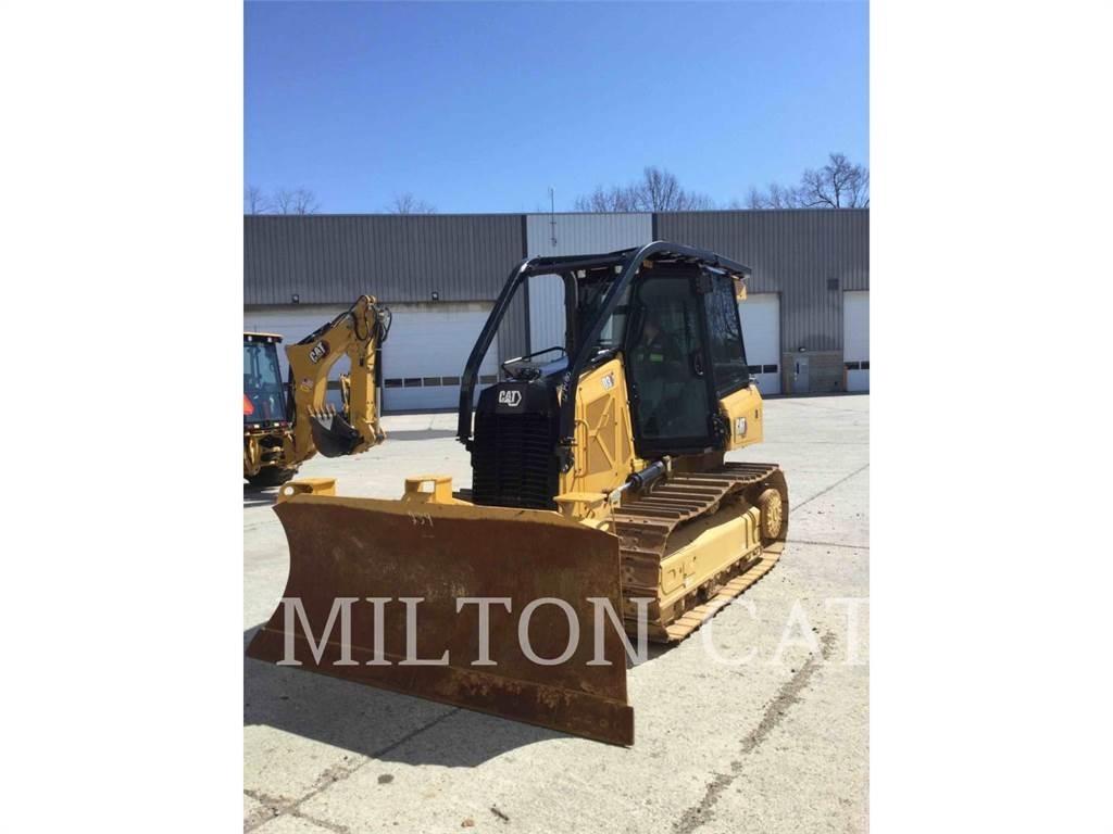 CAT D3 Гусеничные бульдозеры