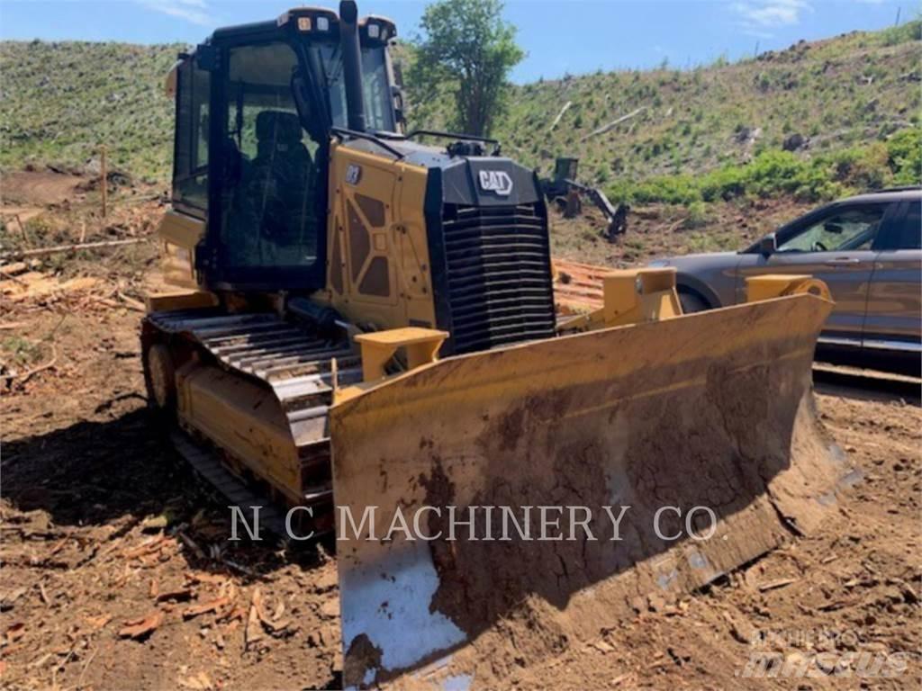 CAT D3 Гусеничные бульдозеры