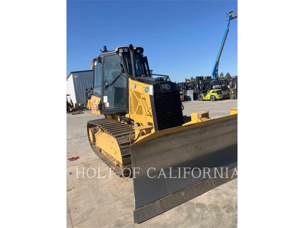 CAT D3 Гусеничные бульдозеры