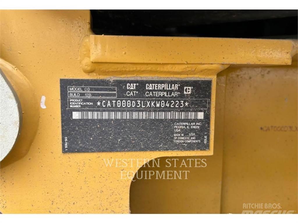 CAT D3 Гусеничные бульдозеры