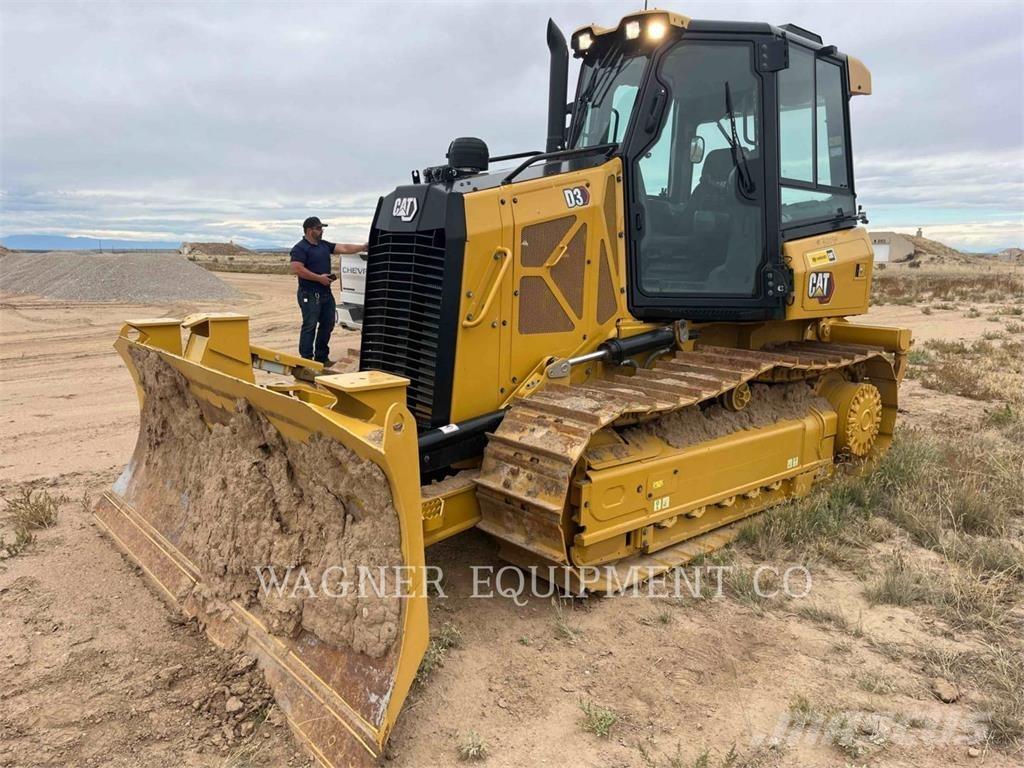 CAT D3 Гусеничные бульдозеры