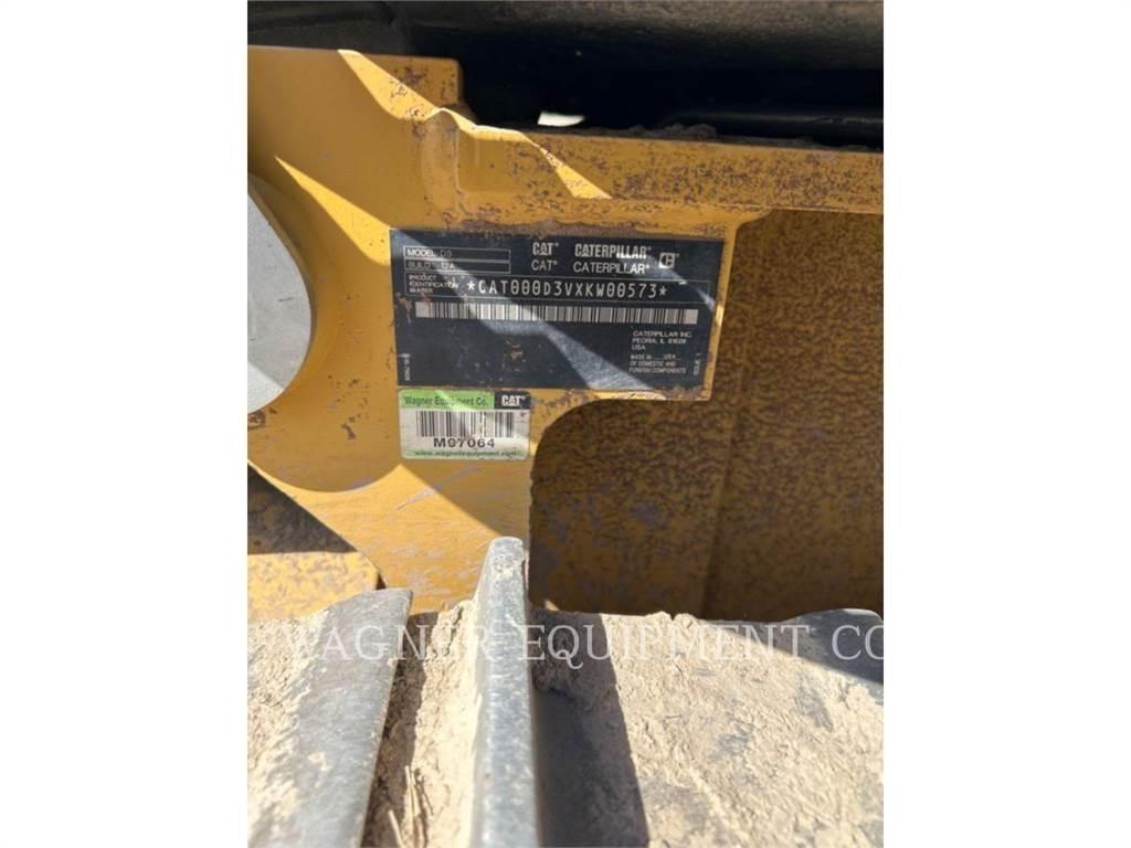CAT D3 Гусеничные бульдозеры