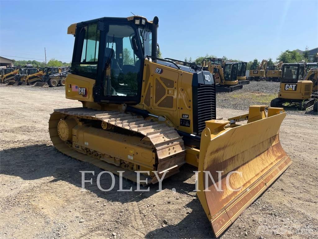 CAT D3-12LGP Гусеничные бульдозеры