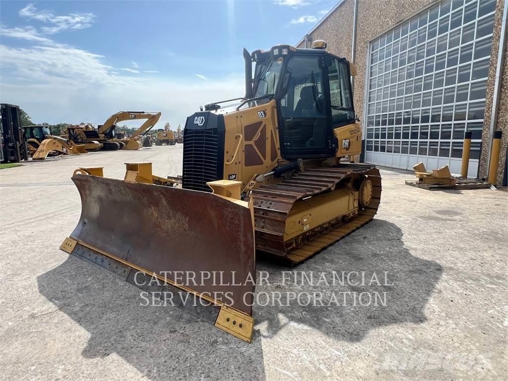 CAT D3-12LGP Гусеничные бульдозеры