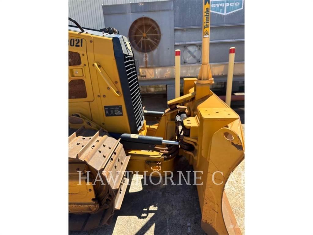 CAT D3 EW Гусеничные бульдозеры