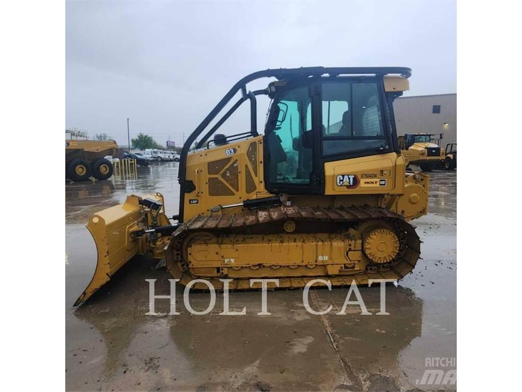 CAT D3 LGPCAB Гусеничные бульдозеры