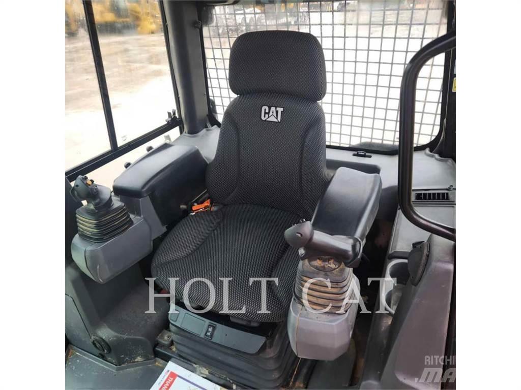 CAT D3 LGPCAB Гусеничные бульдозеры