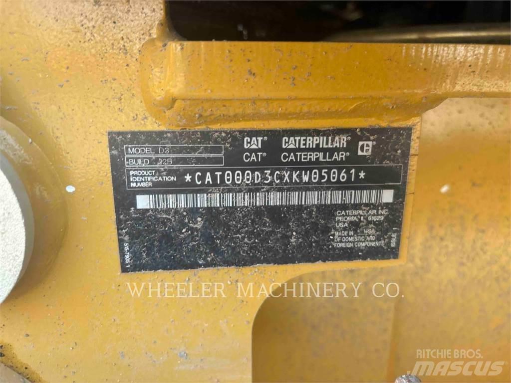 CAT D3 XL Гусеничные бульдозеры