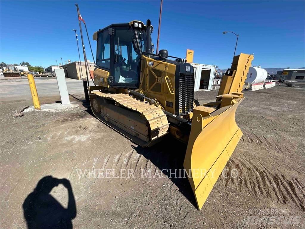 CAT D3 XL Гусеничные бульдозеры