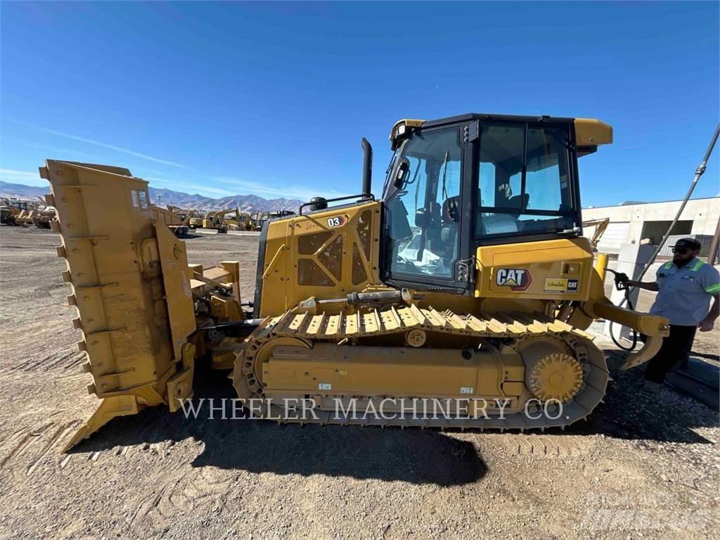 CAT D3 XL Гусеничные бульдозеры