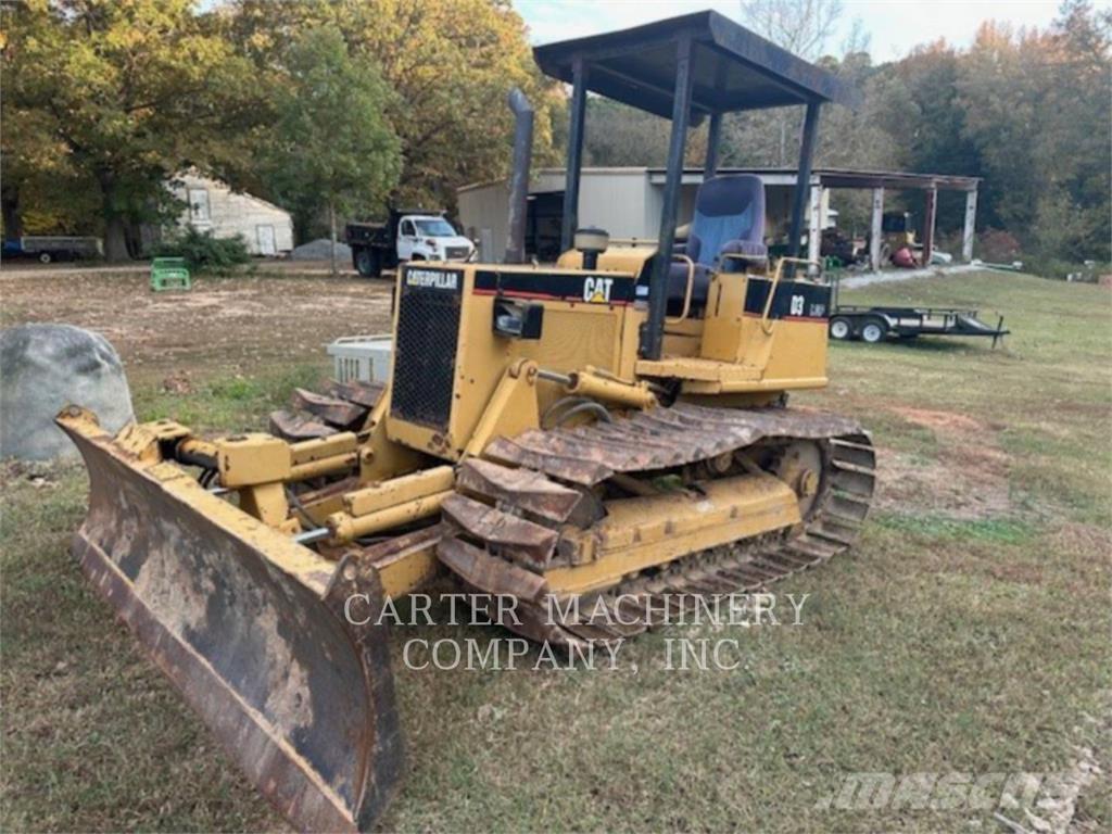 CAT D3BLGP Гусеничные бульдозеры