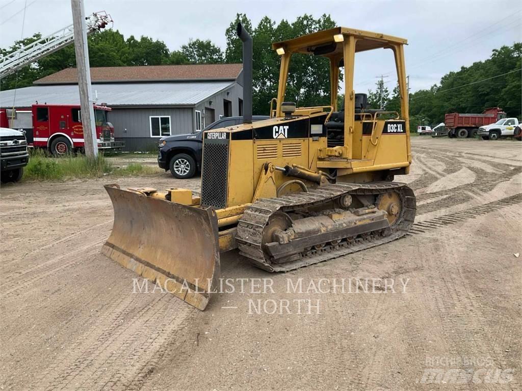 CAT D3CX Гусеничные бульдозеры
