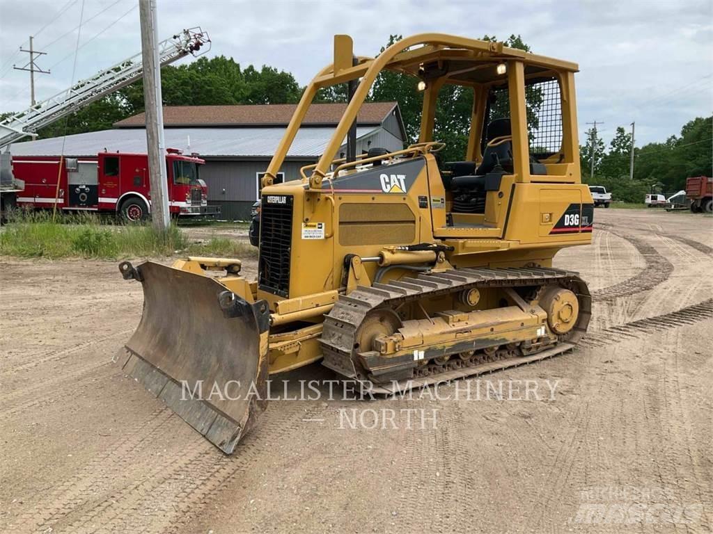 CAT D3GX Гусеничные бульдозеры