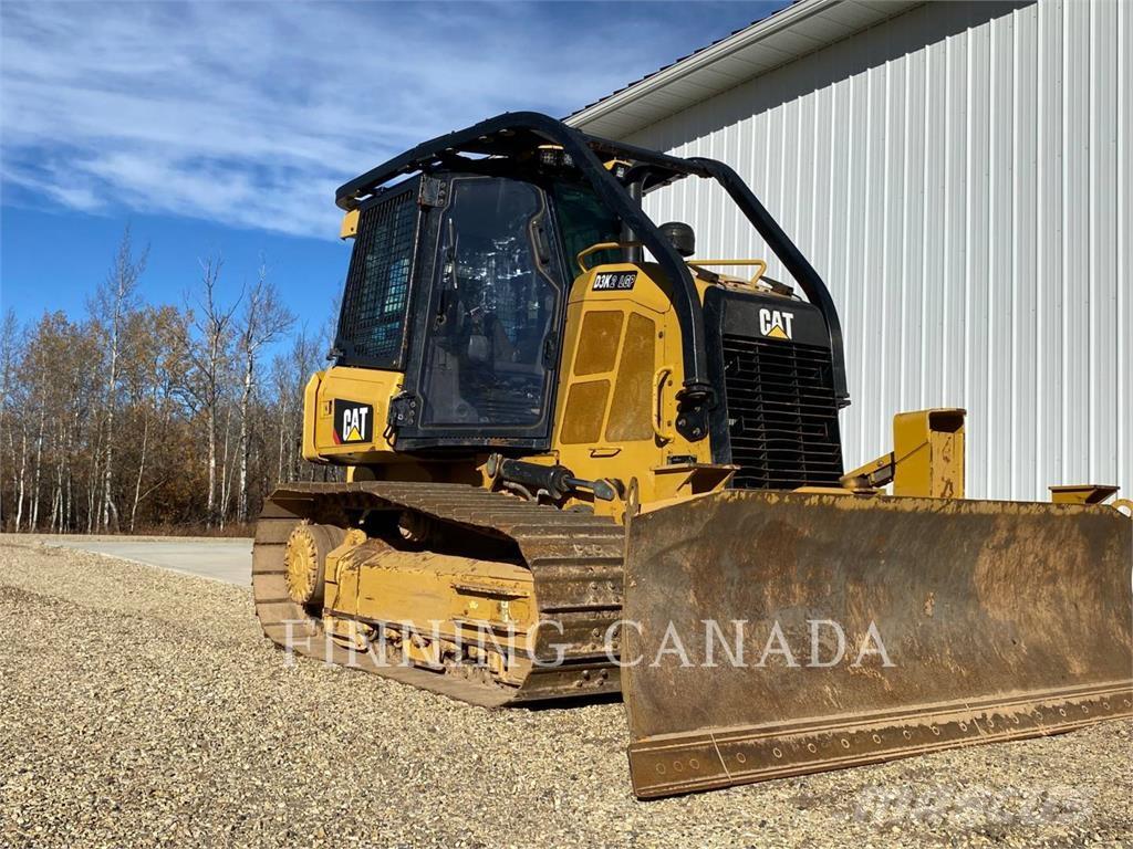 CAT D3K2 Гусеничные бульдозеры