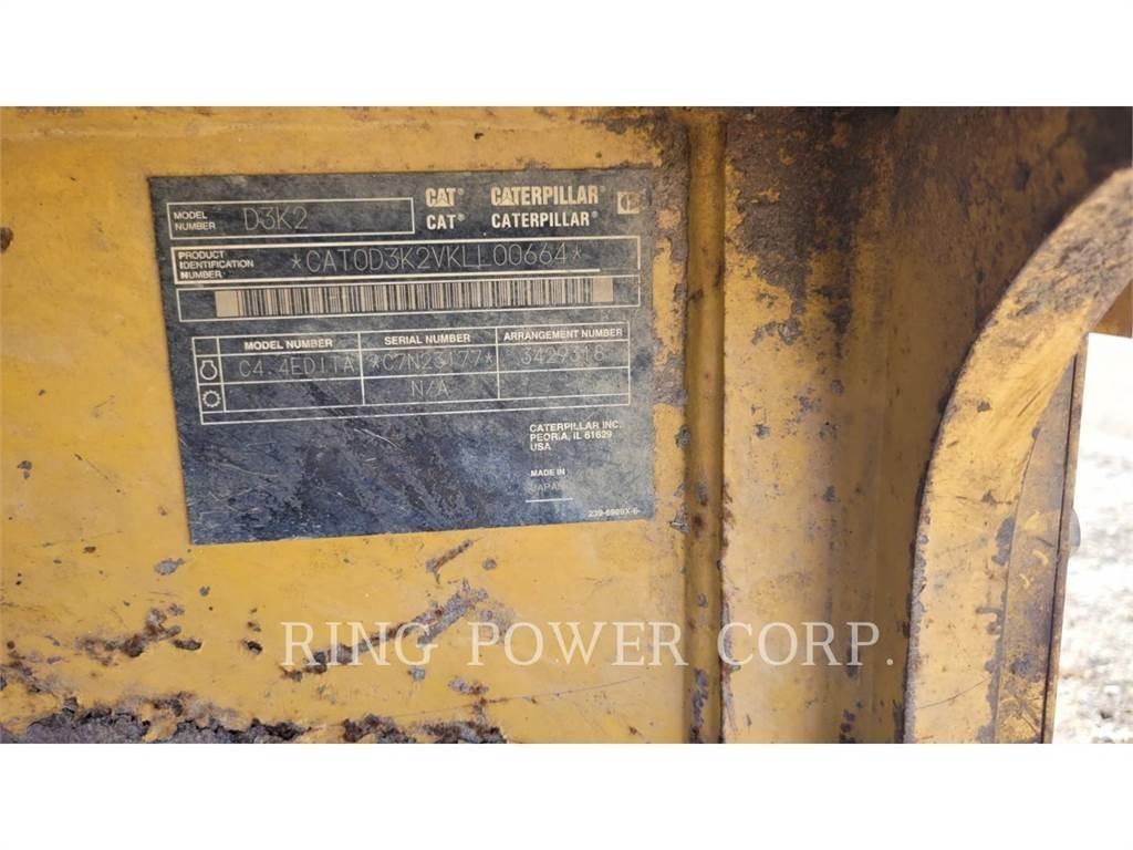 CAT D3K2LGP Гусеничные бульдозеры