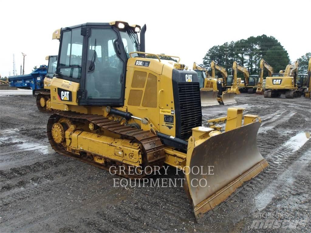 CAT D3K2XL Гусеничные бульдозеры