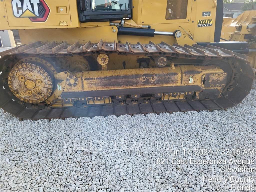 CAT D4 Гусеничные бульдозеры