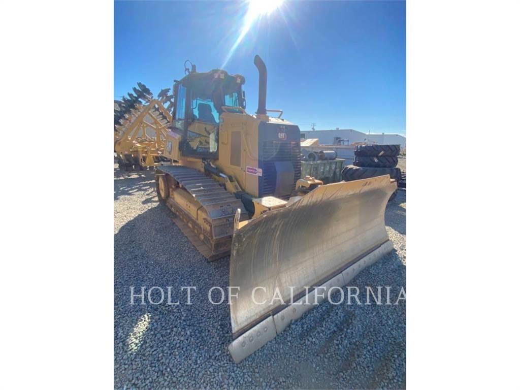 CAT D4 Гусеничные бульдозеры