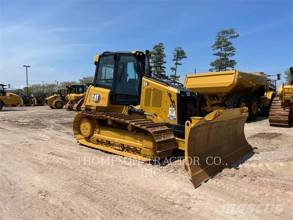 CAT D4 Гусеничные бульдозеры