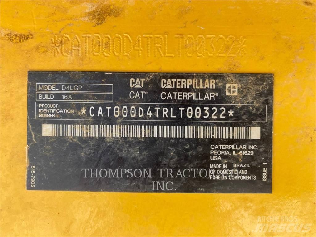 CAT D4 Гусеничные бульдозеры