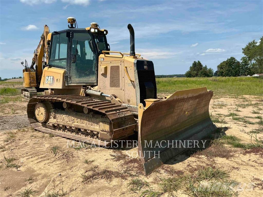 CAT D4 Гусеничные бульдозеры