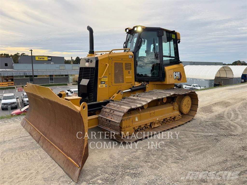 CAT D4 Гусеничные бульдозеры