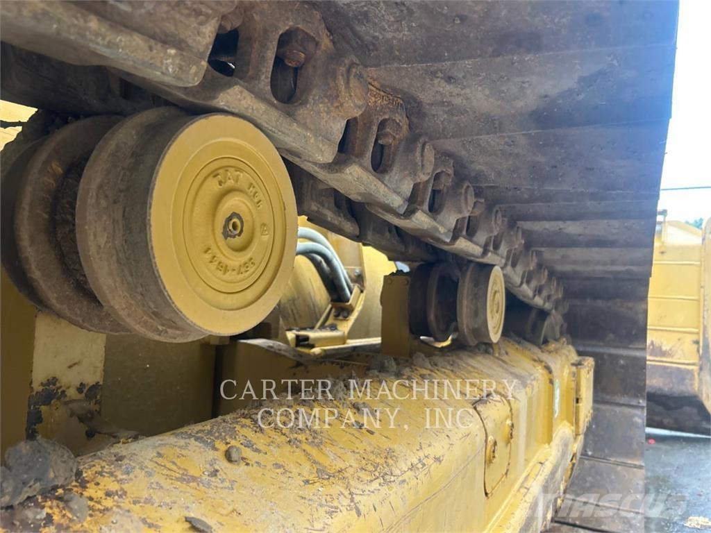 CAT D4-15VPLGP Гусеничные бульдозеры