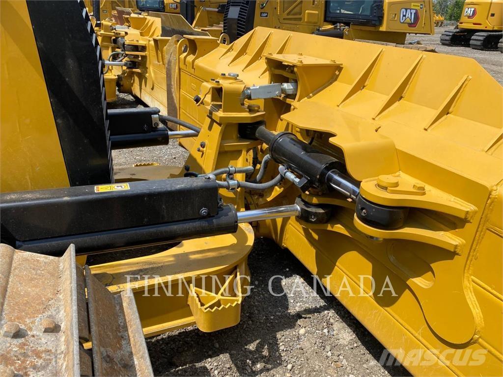 CAT D4-16 Гусеничные бульдозеры