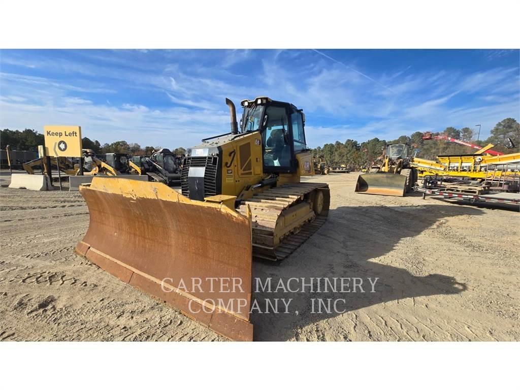 CAT D4-16 VP Гусеничные бульдозеры