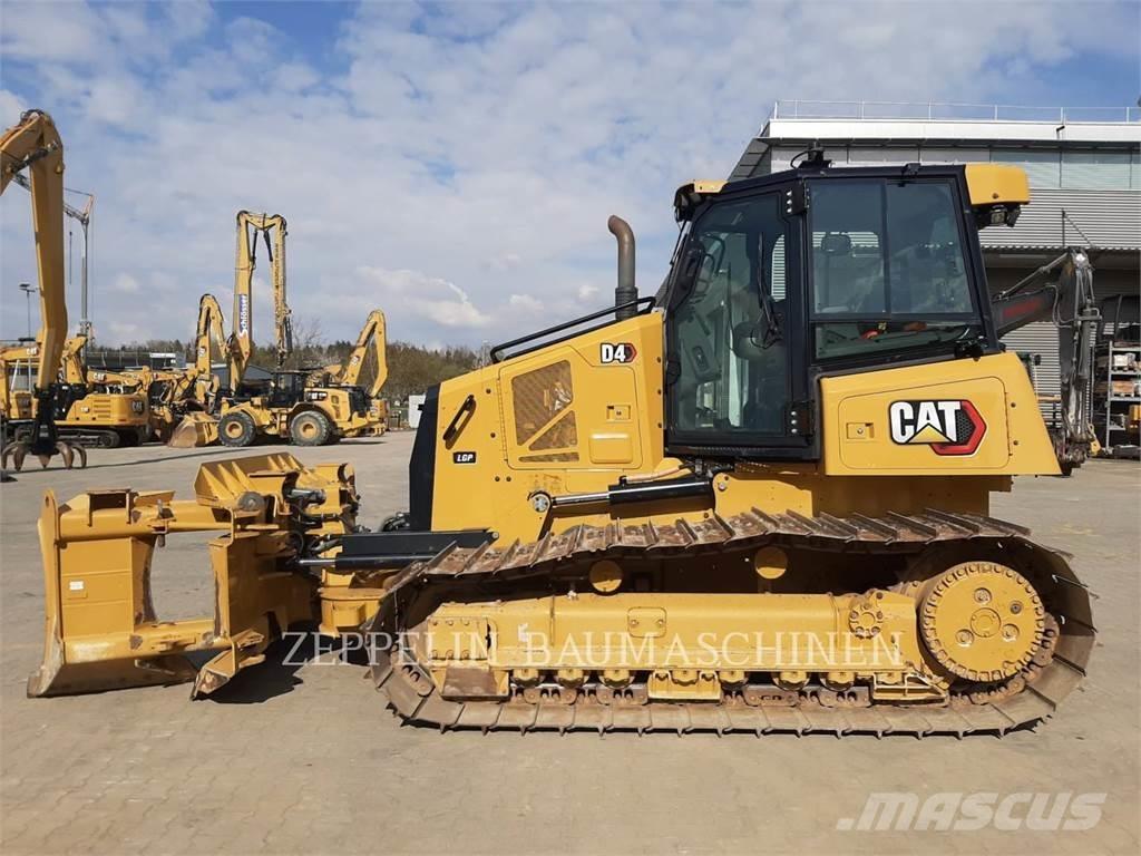CAT D4-16A Гусеничные бульдозеры