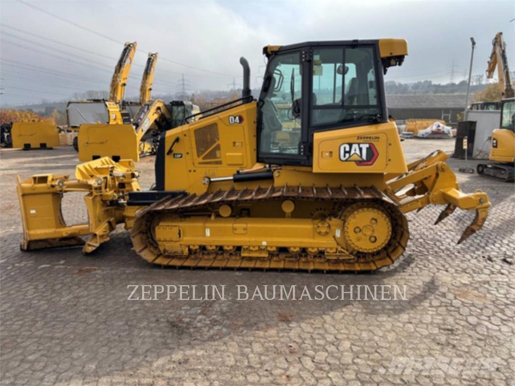 CAT D4-16A Гусеничные бульдозеры